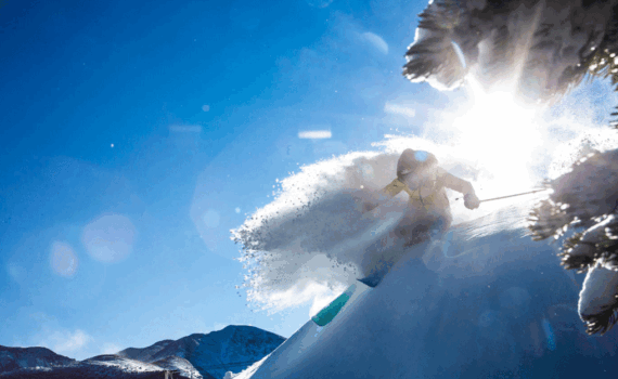 Fischer athlete slashes a turn on 2022/22 Ranger skis.